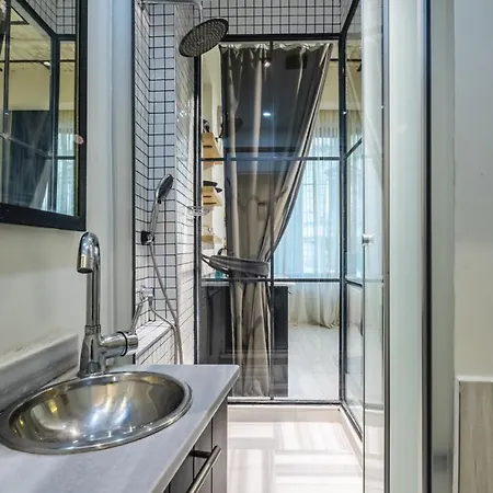 Comfy And Central Studio Flat In Beyoglu Appartement Istambul